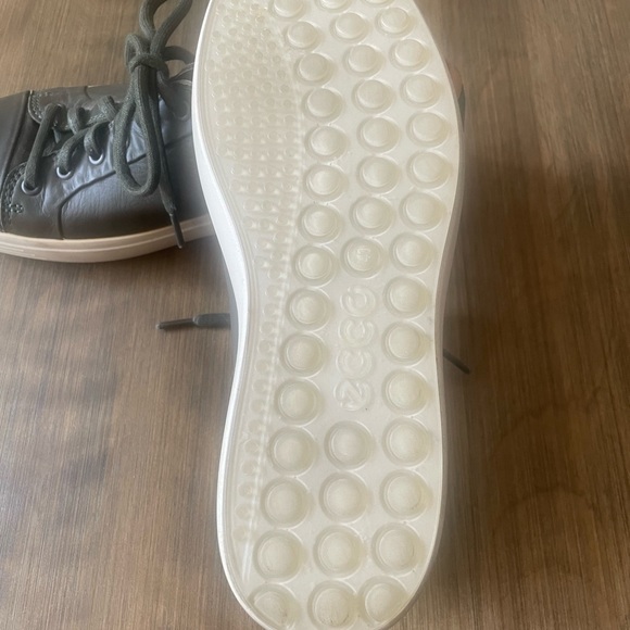 Ecco shoes - Picture 7 of 8